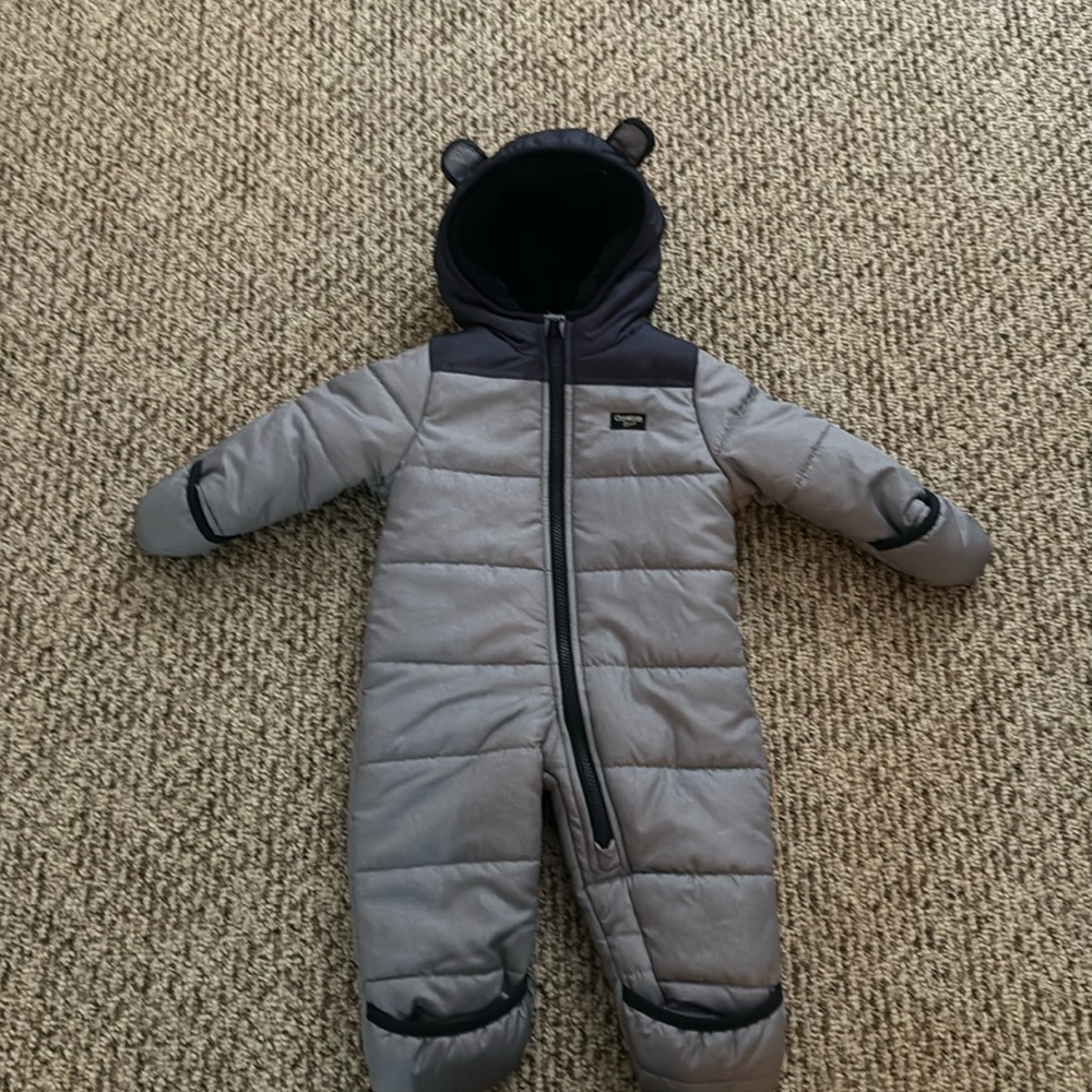 Oshkosh B’Gosh Puffer Snowsuit Bunting Grey/Blue Like New 6-9 Months